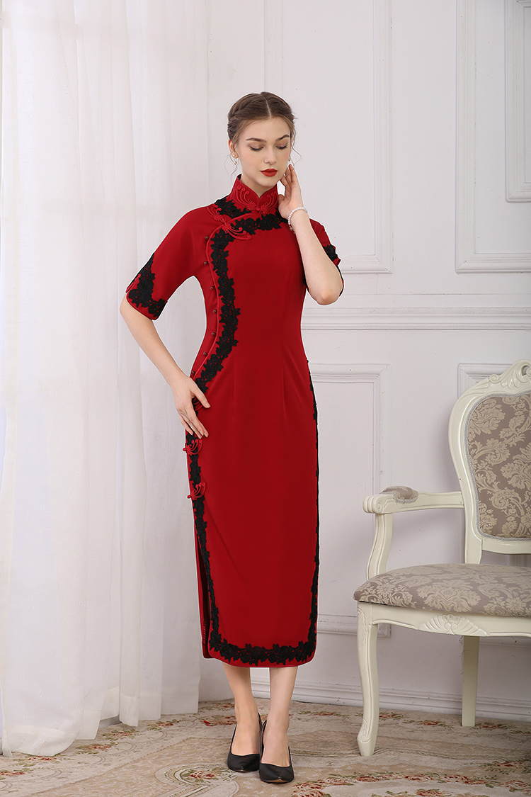 Wine red cheongsam with wide black piping