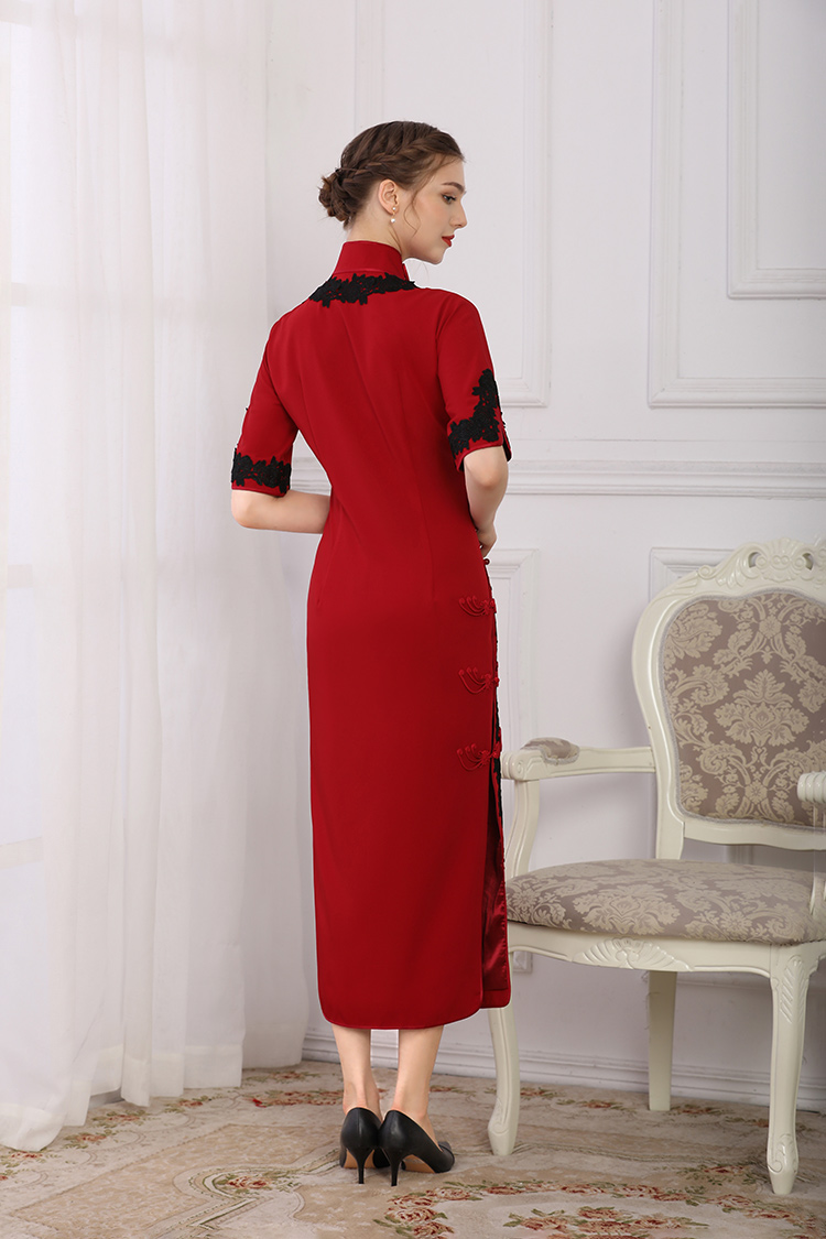 Wine red cheongsam with wide black piping