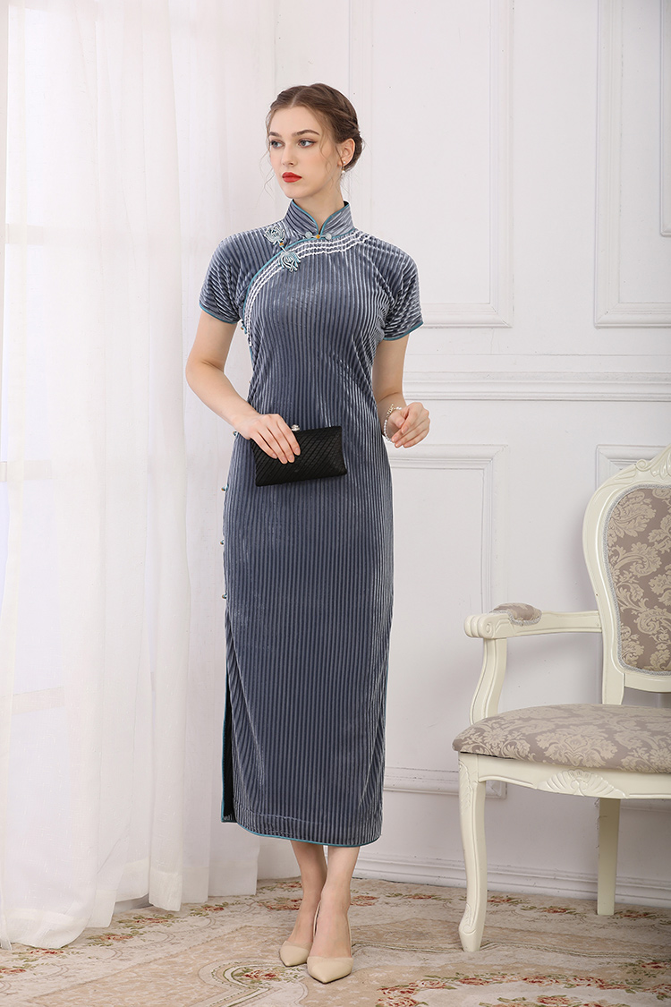 Velvet long cheongsam with white piping