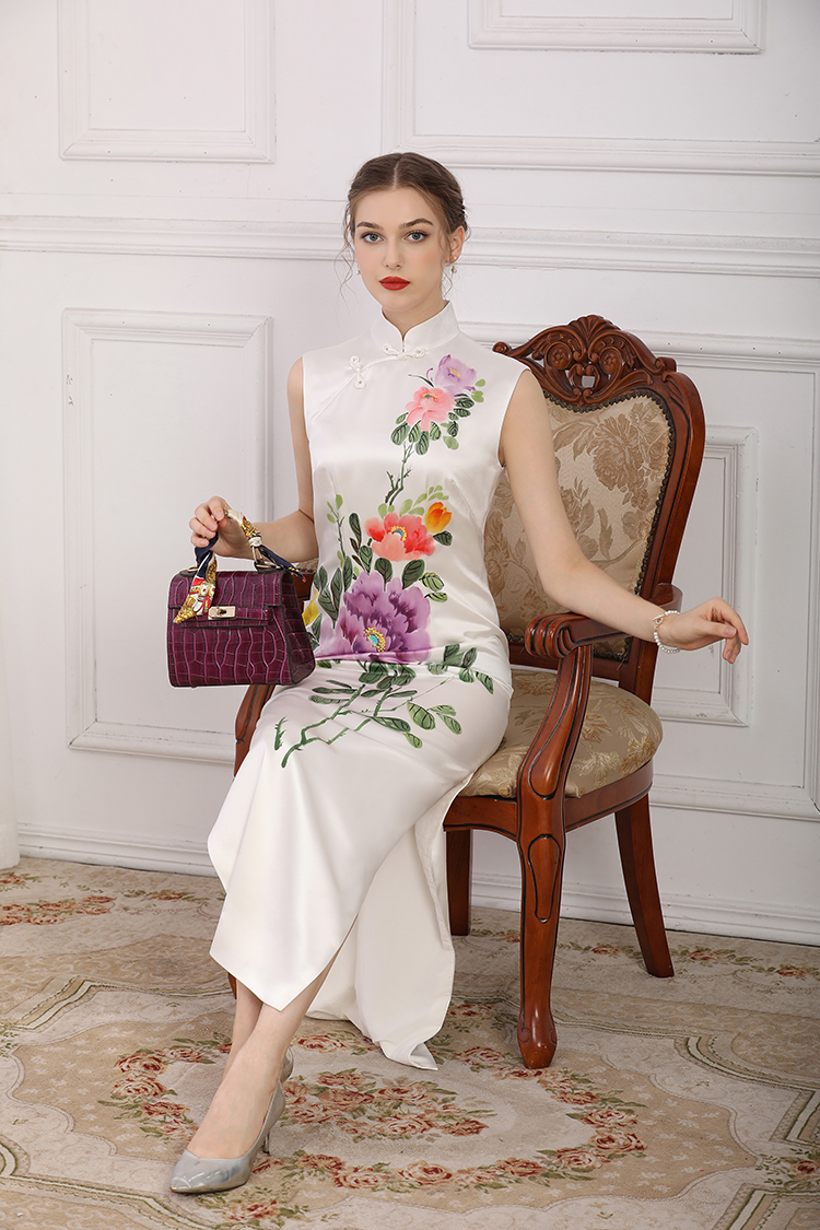 Handpainted peonies silk cheongsam dress Handpainted peonies silk cheongsam dress
