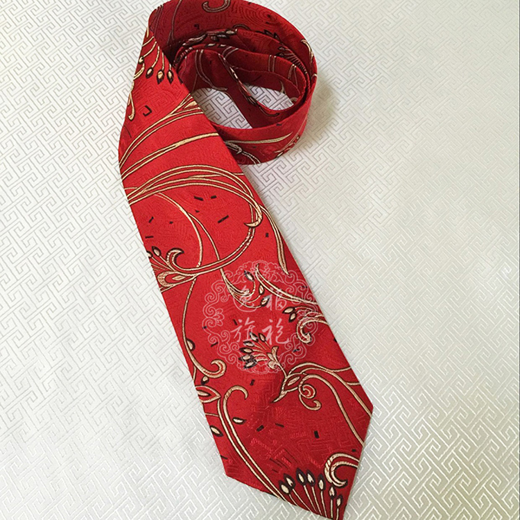 Custom-made Man's tie red color