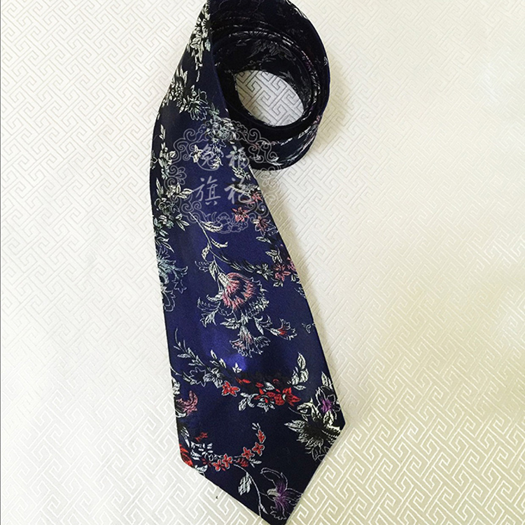 Custom-made Man's tie blue color