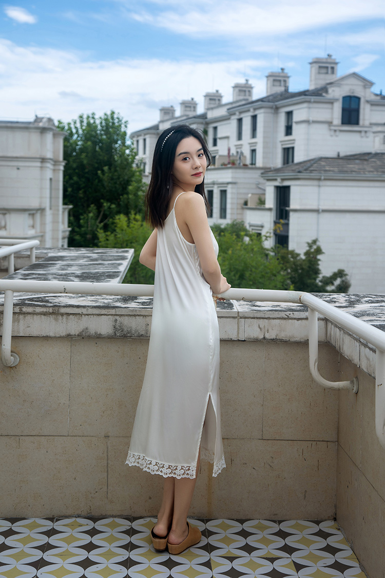 Short-sleeved Lace-trimmed Suspender Sleep Dress Short-sleeved Lace-trimmed Suspender Sleep Dress
