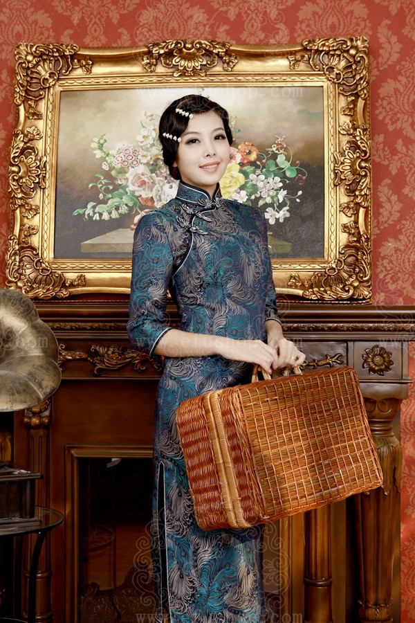 dark blue qipao