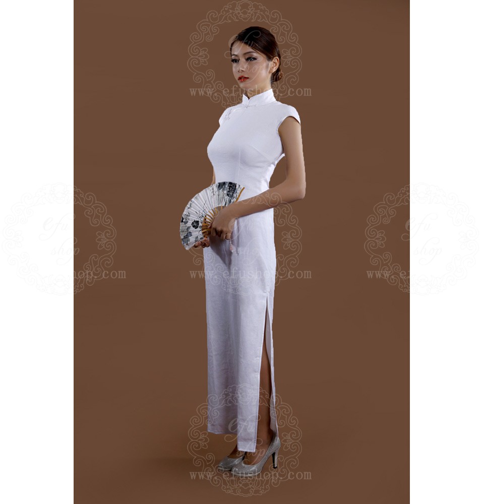 white cheongsam meaning