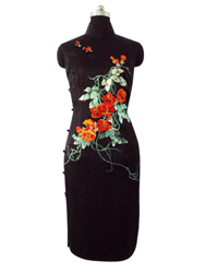 Black silk with embroidery cheongsam SQE152