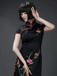 Black silk brocade with embroidery qipao